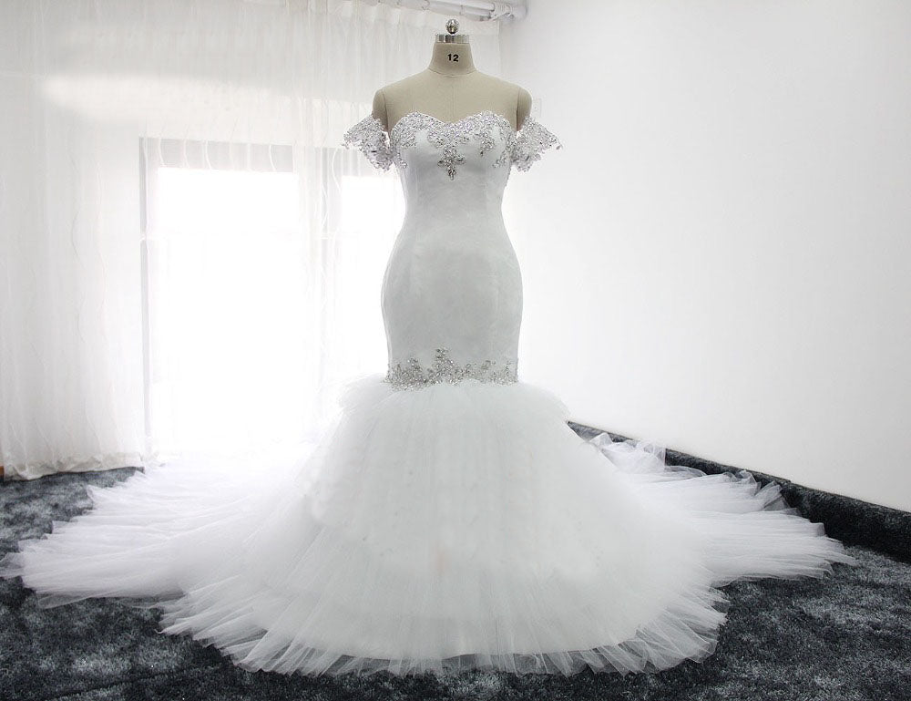 Mermaid Sweetheart White Beading Wedding Dress Elegant Bridal Dress OKQ77