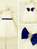 Ivory A-line Scoop Sleeveless Bowknot Floor-Length Tulle Flower Girl Dress With Lace OK710