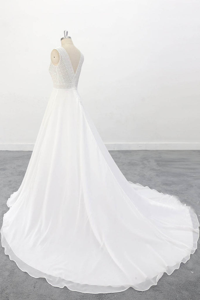 Illusion Boho Wedding Dress with Floral Lace Appliques Lace Top Wedding Dress With V Back OKU93